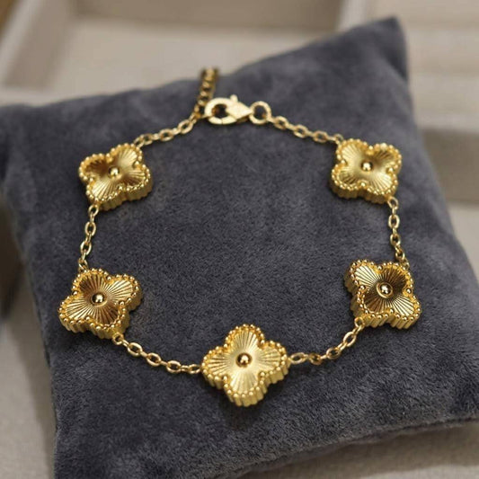 Golden Luck Leaflet Bracelet
