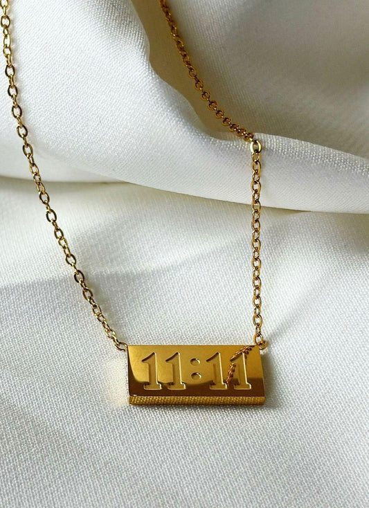 Elegant 11:11 Manifestation Pendant Chain Necklace For Women