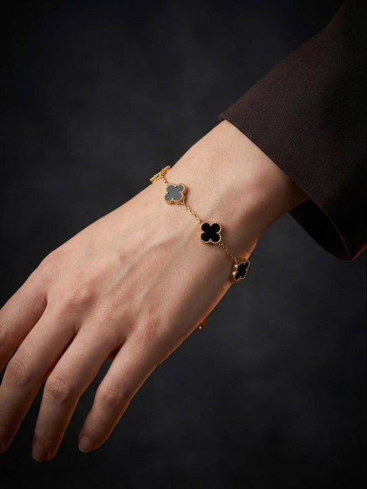 Black Luck Leaflet Bracelet for Women